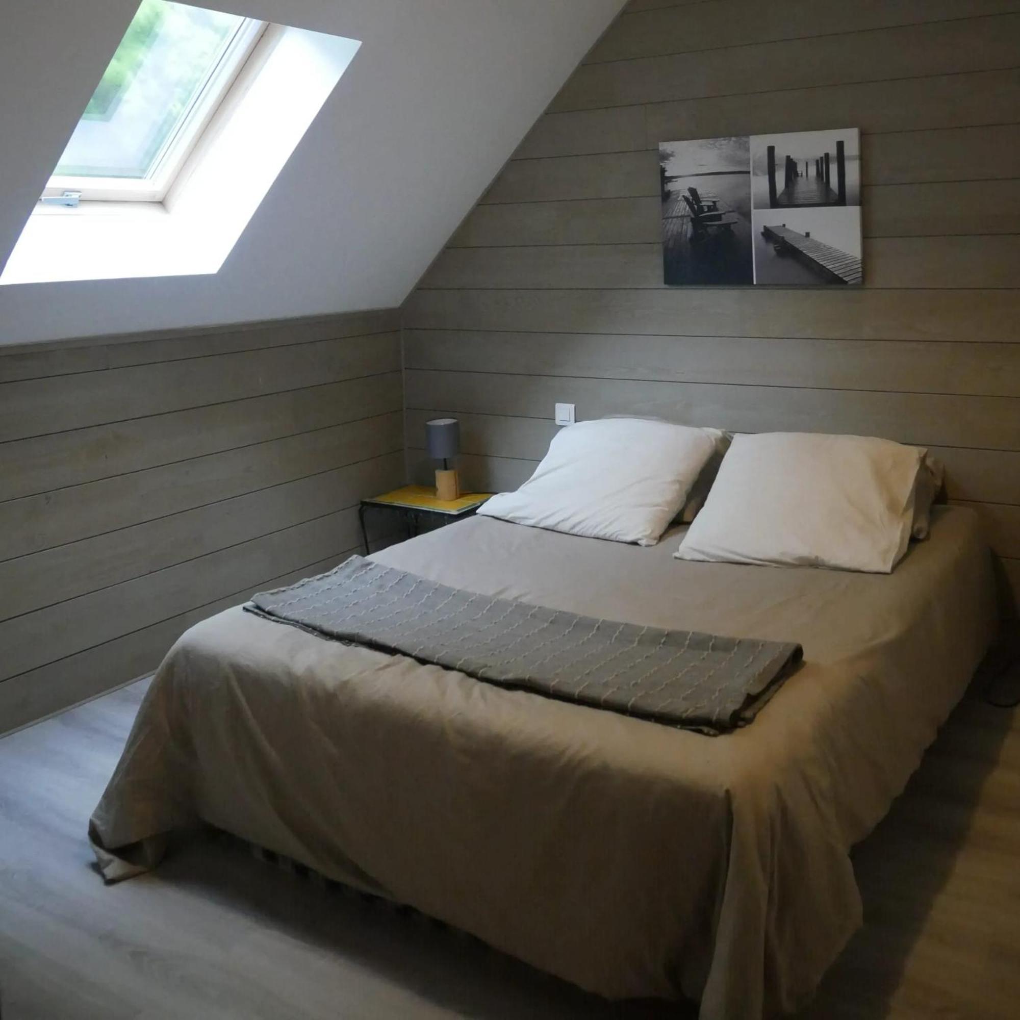 Chalet Chaleureux A Marigny-L'Eglise Avec Vue Sur Lac Et Montagne ภายนอก รูปภาพ